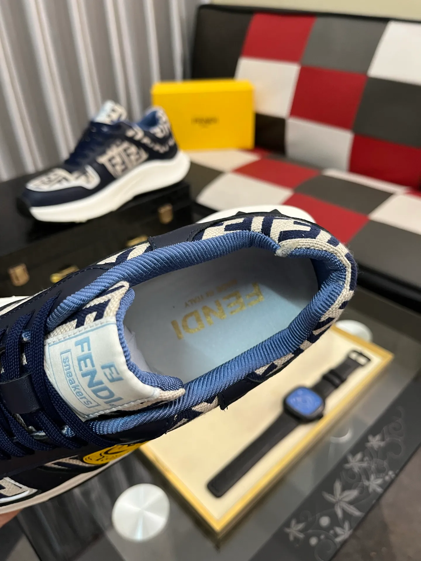 Men's shoes 💰458⌚️⌚️【FENDI】original quality.~ Unique modern style sneakers. 🏃A must-have casual shoe for trendy men😍😍 Original brand imported from Italy, imported original leather, sheep lining (refuses to discolor and grind feet) Sole: Original sole provided by the original factory, French lazy style design ⚠️Fit to the feet, original quality, super comfortable original sole. Just like shooting the real thing 🎬The real thing is better Code number: 38-444️⃣Colors available